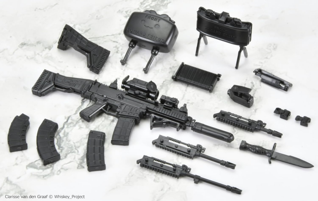 Little Armory 聯手軍武系 Vtuber「Whiskey Project」推出 BREN2 步槍模型,特典「闊劍地雷」玩偶同步微縮化 2 Little Armory 聯手軍武系 Vtuber「Whiskey Project」推出 BREN2 步槍模型,特典「闊劍地雷」玩偶同步微縮化
