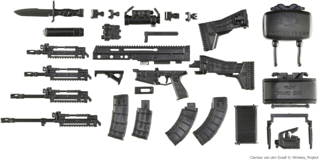 Little Armory 聯手軍武系 Vtuber「Whiskey Project」推出 BREN2 步槍模型,特典「闊劍地雷」玩偶同步微縮化 3 Little Armory 聯手軍武系 Vtuber「Whiskey Project」推出 BREN2 步槍模型,特典「闊劍地雷」玩偶同步微縮化