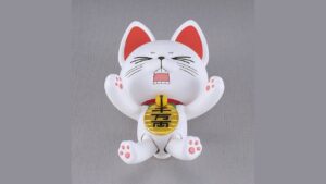 《膽大黨》高速婆婆招財貓模型預購中!拉動「金球」即刻展現魔性動感