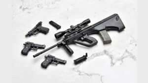Little Armory 推出《神槍少女》安潔麗卡專用 AUG 與 M84 模型,再現經典少女武裝