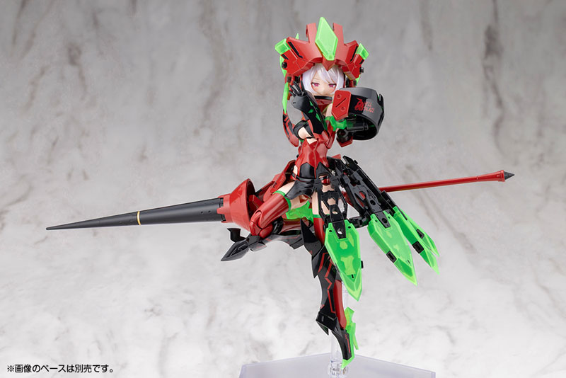壽屋《女神裝置》驅魔師 HELL BLAZE 登場 自帶 MSG 武裝定價 10,450 日圓