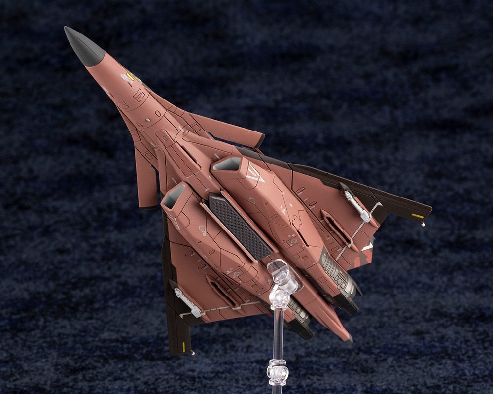 KOTOBUKIYA《Ace Combat》傳奇虛構機 CFA-44、ADF-01 再次生產 2026 年 10 月 27 日開放預約