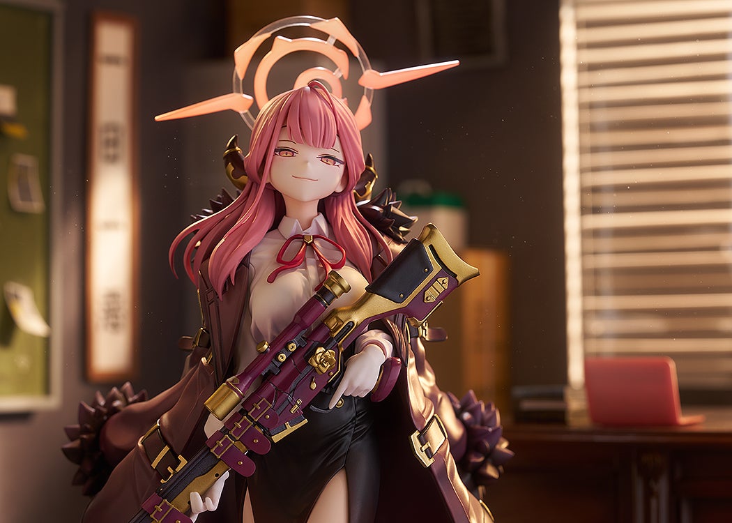 Max Factory《蔚藍檔案》陸八魔阿露 1/7 模型 2026 年 10 月開賣 大衣可自由穿脫
